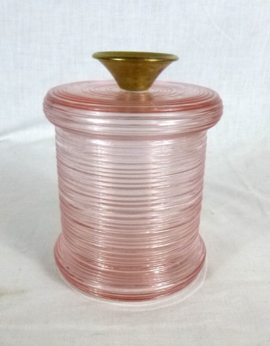 De colección Imperial Vidrio Rosa Caña Girada Bote Tocador 5.5" H - Imagen 7 de 9