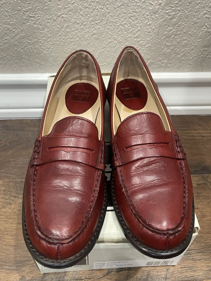 Mocassim feminino Frye couro vermelho tamanho 7,5 M Dalia Penny - Imagem 4 de 4