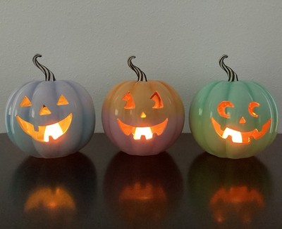 Mackenzie Childs Set of 3 Illuminated 7.5'' x 5.5'' Jack O' Lanterns Resin New