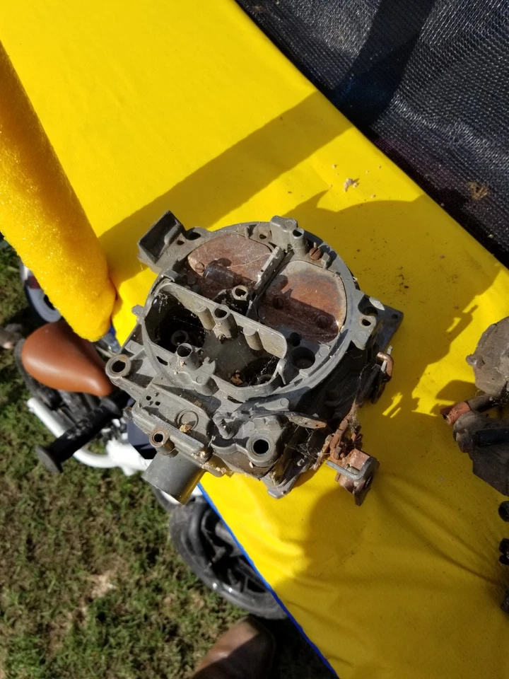 7029251 Carburador Rochester Quadrajet Oldsmobile 1969 455 Foto 2 de 4