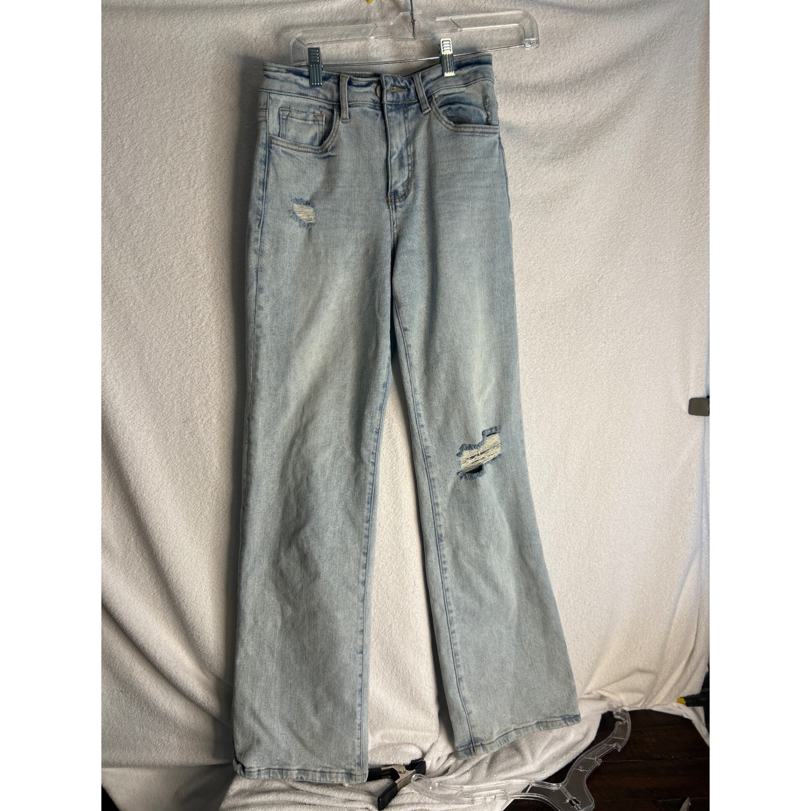 Vervet Los Angeles High Rise Distressed Straight Leg Jeans Light Wash Size 26