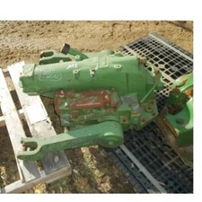 Used Rockshaft Housing Fits John Deere 4630 8430 8630 Ar68774 R57284 R71982