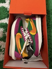 Taglia 11 - sacai x Nike LDWaffle verde pino