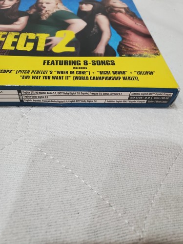 Pitch Perfect 2 Limited Edition Gift Set Blu-Ray, DVD And 8-Song CD - Picture 5 of 16