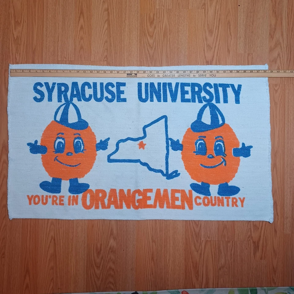Alfombra Otto tapiz de campo naranja de la Universidad de Siracusa de colección 38"x23" RARA Foto 3 de 4