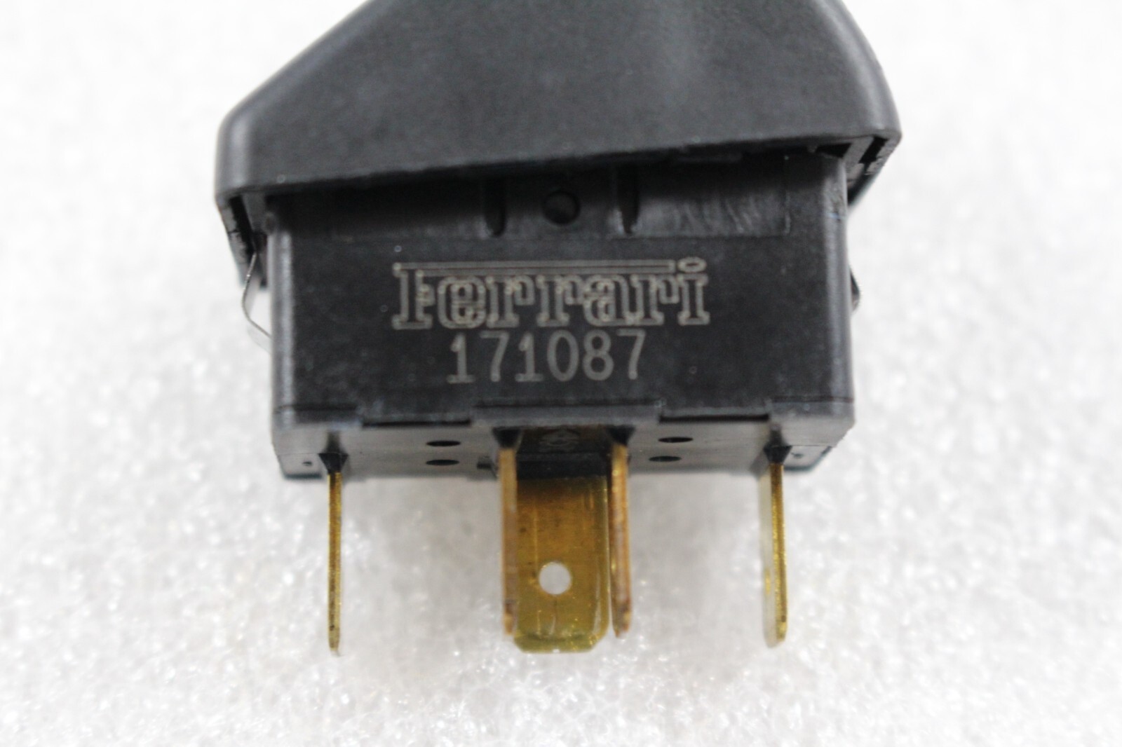 Ferrari 575. 550, 456, ASR Switch, Used, P/N 171087