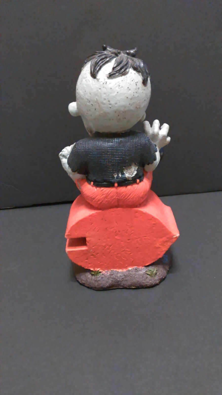 Picture 4 of 5