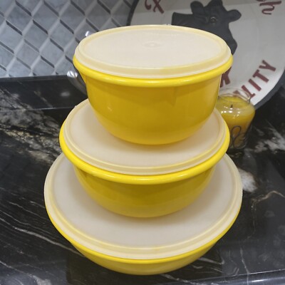 Set Of 3 Vintage Tupperware Bowls with Lid Fix-N-Mix Sunshine