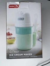 Dash My Pint Ice Cream Sorbet Yogurt Gelato Maker Aqua & White NOB Never Used