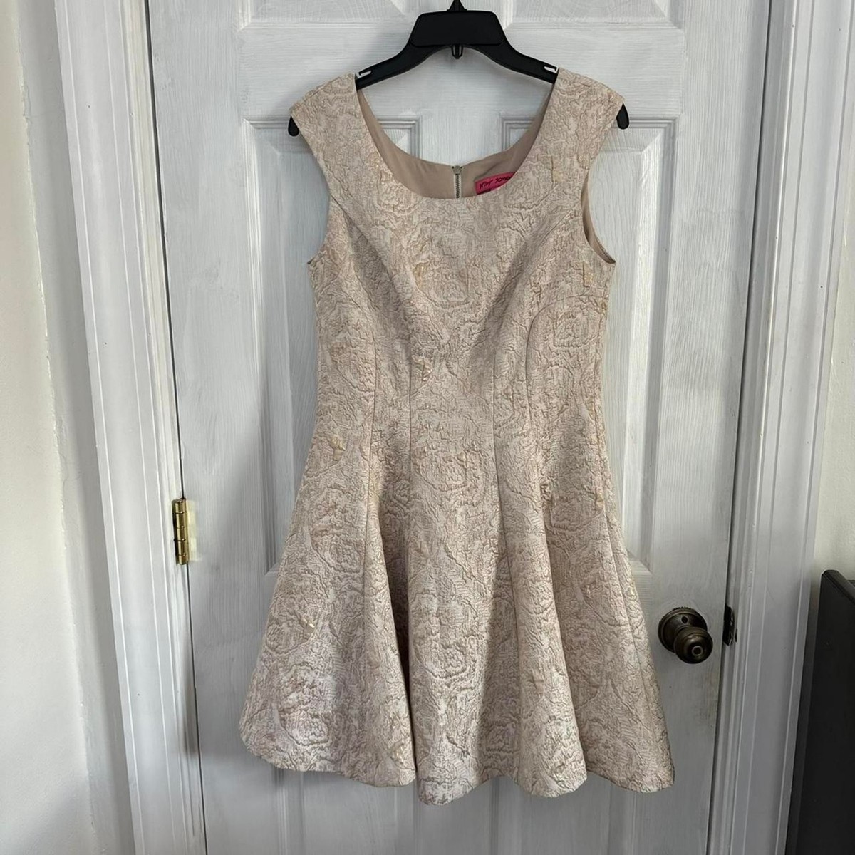 Betsey-johnson Women's Gold and Cream Dress | eBay Betsey-johnson Women's Gold and Cream Dress | eBay