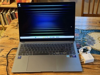 Samsung Galaxy Book5 Pro 16" 2.8K OLED Touch Intel Core Ultra 7 256V 316GB 1TB