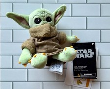 Disney Parks Star Wars The Mandalorian  Grogu Baby Yoda Shoulder Plush NWT