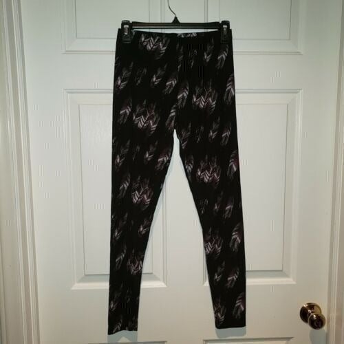 Juniors sz S Black with Feathers Leggings by Malvin - Picture 1 of 5