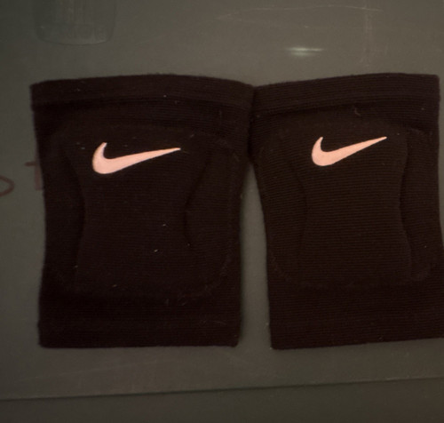 Nike Dri-Fit Stretch Lightweight Volleyball Knee Pads Black Set of 2