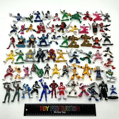 HUGE LOT OF 64 Power Rangers Mixed 2-3'' Action Figures