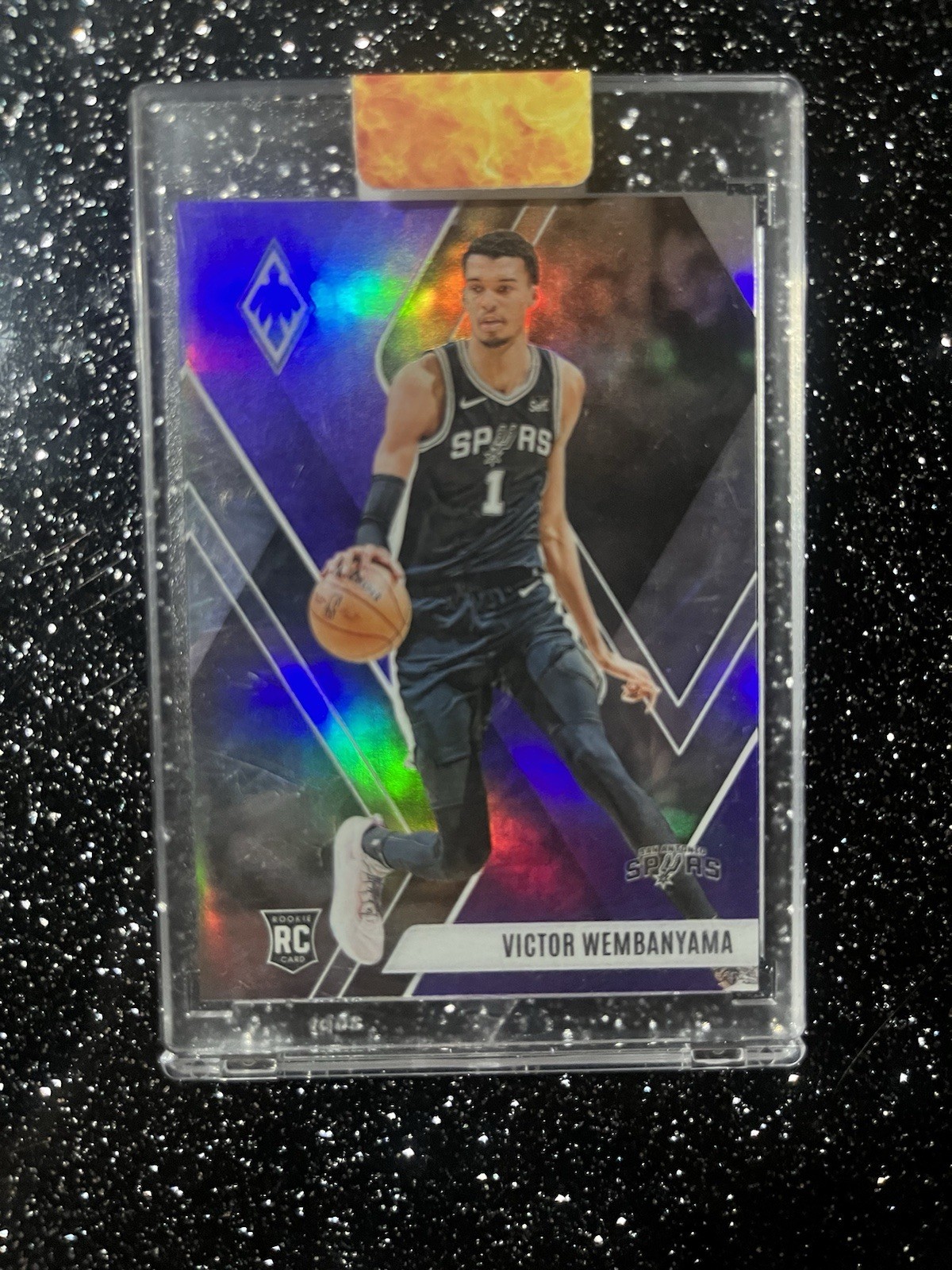 2023-24 Panini Phoenix - Rookies Victor Wembanyama #256 Purple /150 (RC)