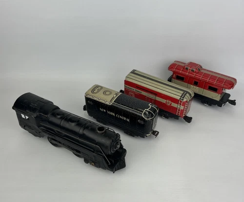 MARX Train Engine Lot. 1940’s Tin Train Set. Untested. AS IS