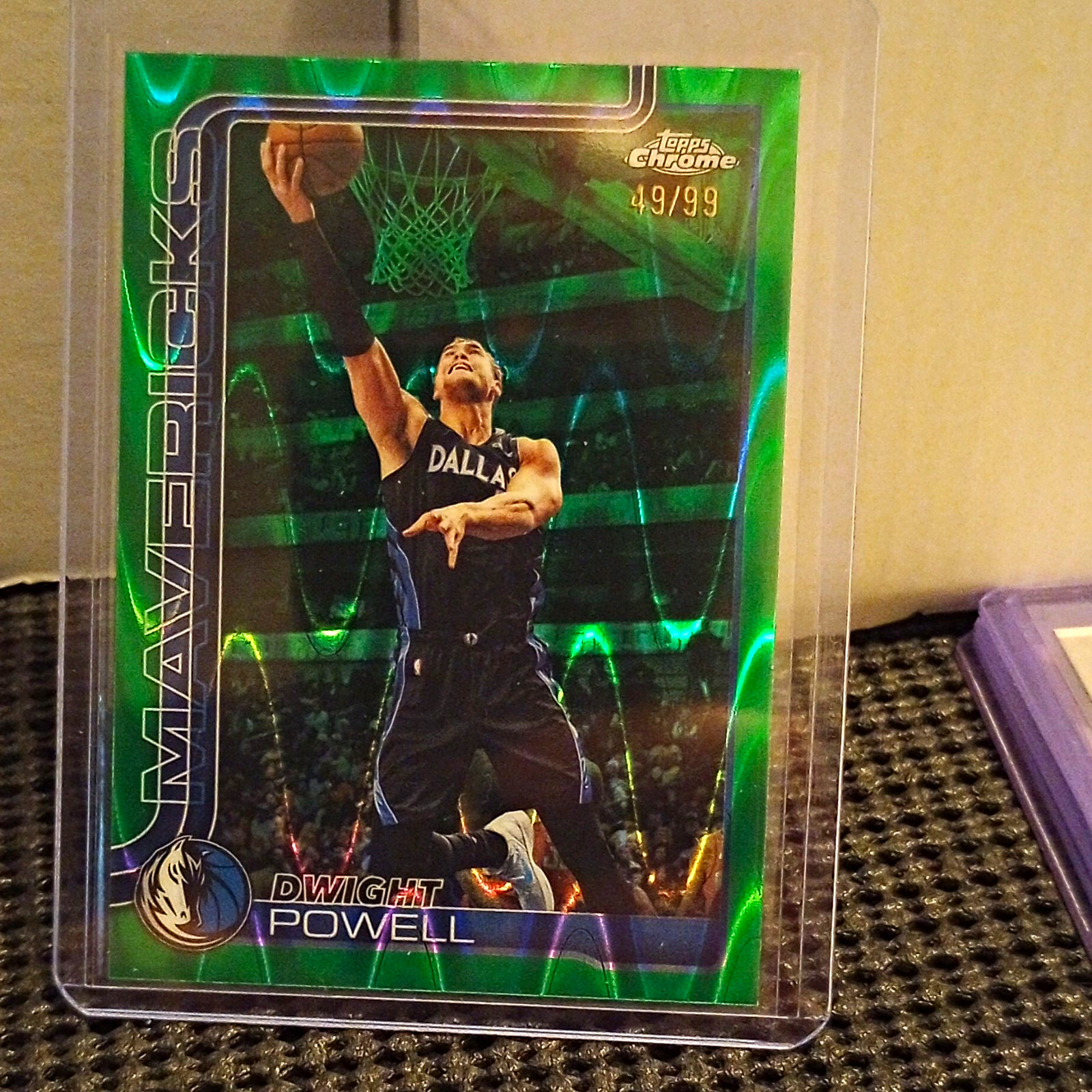 Topps Dwight Powell 2025-26 Topps Chrome Green RayWave Refractor /99 #223