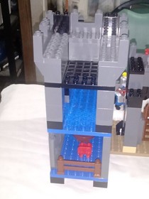 2004 VINTAGE LEGO DUPLO 4777 KNIGHTS CASTLE INCOMPLETE(READ DETAILS) HTF GUC