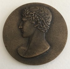 MÉDAILLE - JEUNESSE ET SPORTS - d'APRES L'ANTIQUE- bronze -par Delannoy