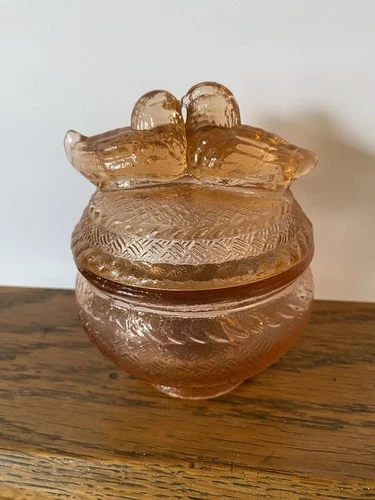Vintage Pink Pressed Depression Glass Candy Dish Kissing Love Birds On Nest