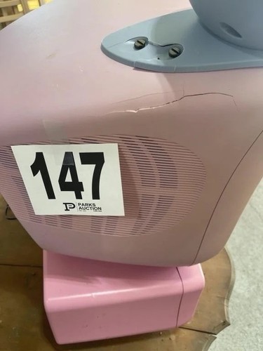 Disney Princess Pink 13" CRT Color TV Minnie Mouse w/ DVD VCR Player Works Great - Picture 2 of 2