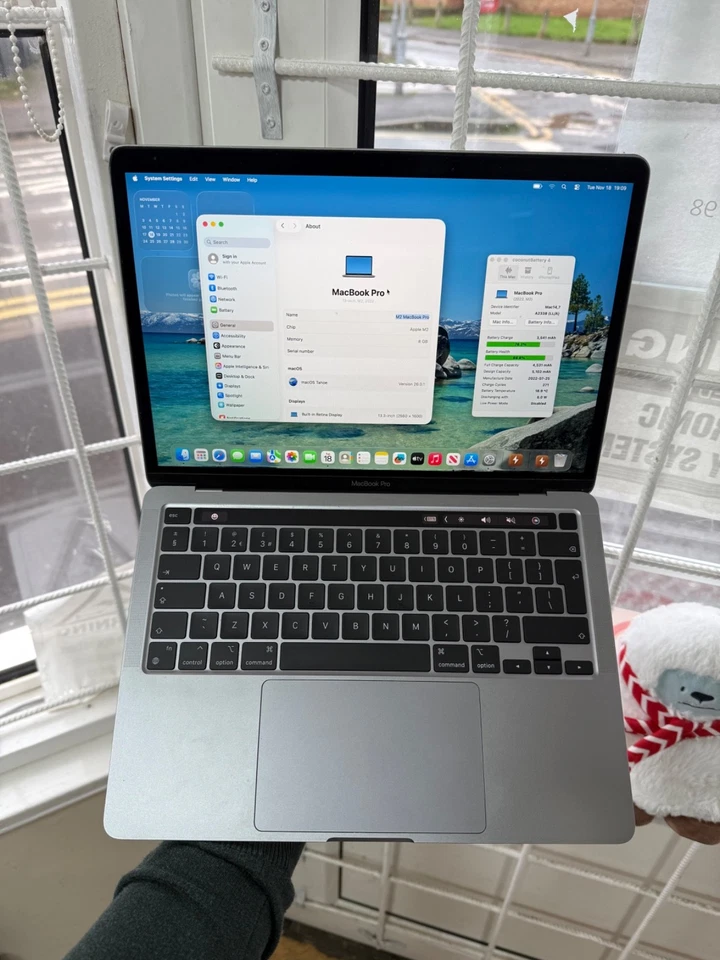 Apple MacBook Pro 13" M2 · 8GB · 256GB, photo 2 of 5