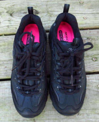 Womens Sketchers De Lites Tennis Shoes size 7 Black with Laces Air cooled memory