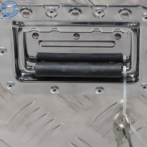 Aluminum Pick Up Truck Bed Tool Boxes 39"X13"X10" 5 Bar Tread+ lock & Keys - Picture 10 of 17