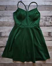 Green Fit & Flare Open-Back Mini Dress With Pockets - Size 9