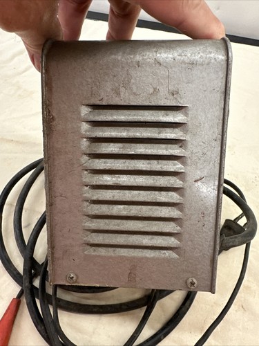 Cargador ligero de minería y batería de trigo vintage Mine Safety Appliance Co ~ ¡PROBADO! - Imagen 7 de 18