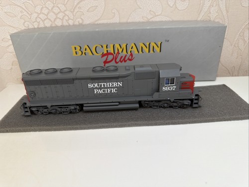 Southern Pacific EMD SD45 Bloody Nose Diesellok #8937 Bachmann plus HO  | Zustand: New: Other (See Details)