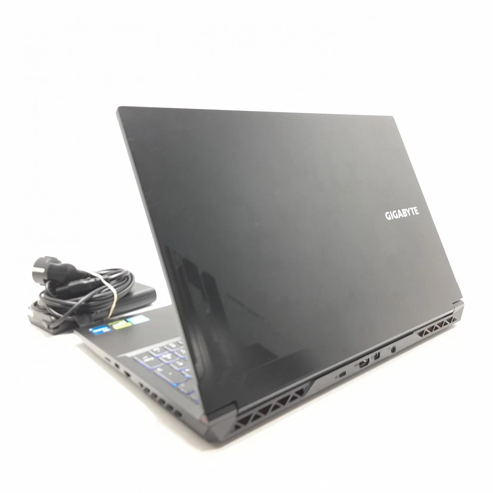 Portatil Gigabyte G5 KF i5-12500H 16 RAM 512 SSD RTX 4060 8GB W11 [PO198033] - Immagine 3 di 3