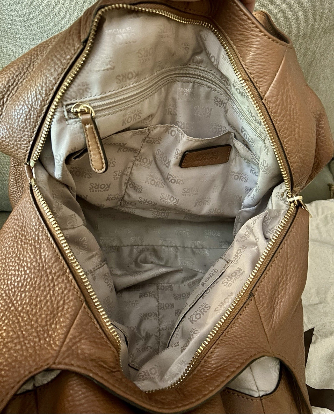 Authentic Michael Kors Brown Pebbled Leather Shou… - image 4