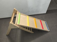Kletterdreieck mit Rutsche