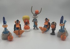 Lot of 7 Space Jam Looney Tunes Toys Figures Bugs Bunny Daffy Taz Road Runner