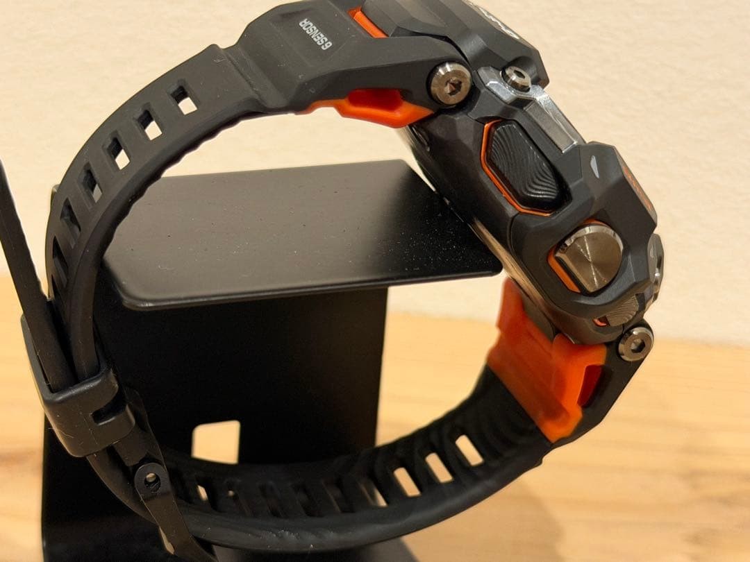 Casio G-SHOCK GBD-H2000-1AJR Smartwatch GPS Heart Rate Used G407 image 3