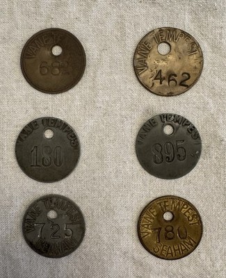 6 Original Grubenmarken aus der Zeche Seaham und umliegenden Minen.