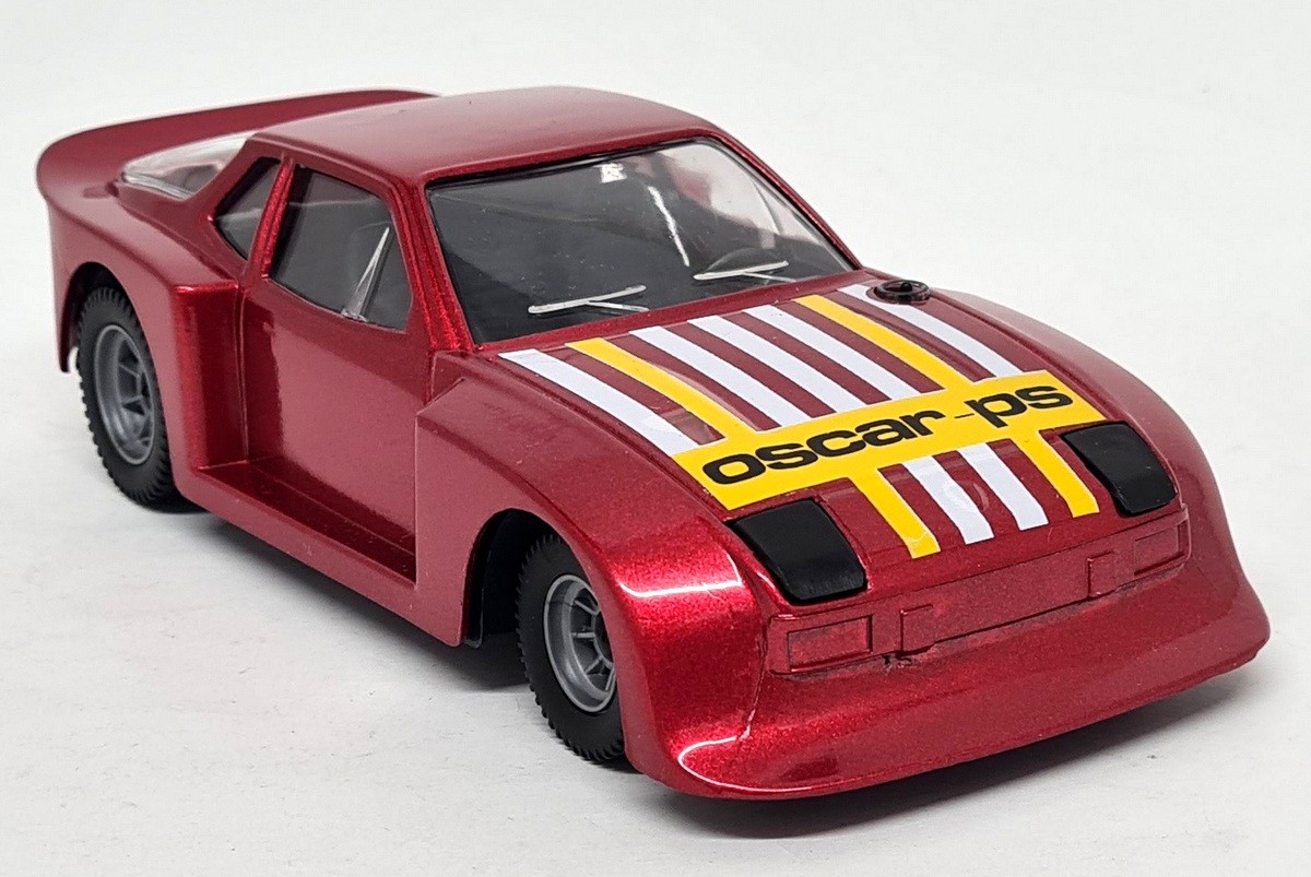 Polistil 1/24 Porsche 924 Turbo + Decals sheet SN74 Vintage Diecast Model Car