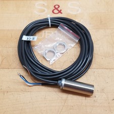 Allen Bradley 872C-M8BN18-E5 Series E Proximity Sensor, 10-30V DC, Shielded