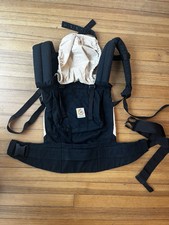 Ergobaby Baby Carrier and Newborn Insert