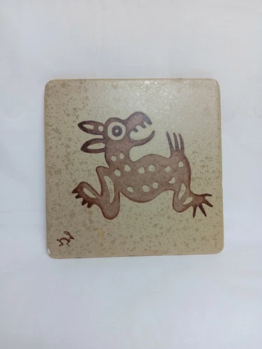 Pottery Ceramic Tile Deer Animal Native Aztec Southwestern Brown Tan Figure