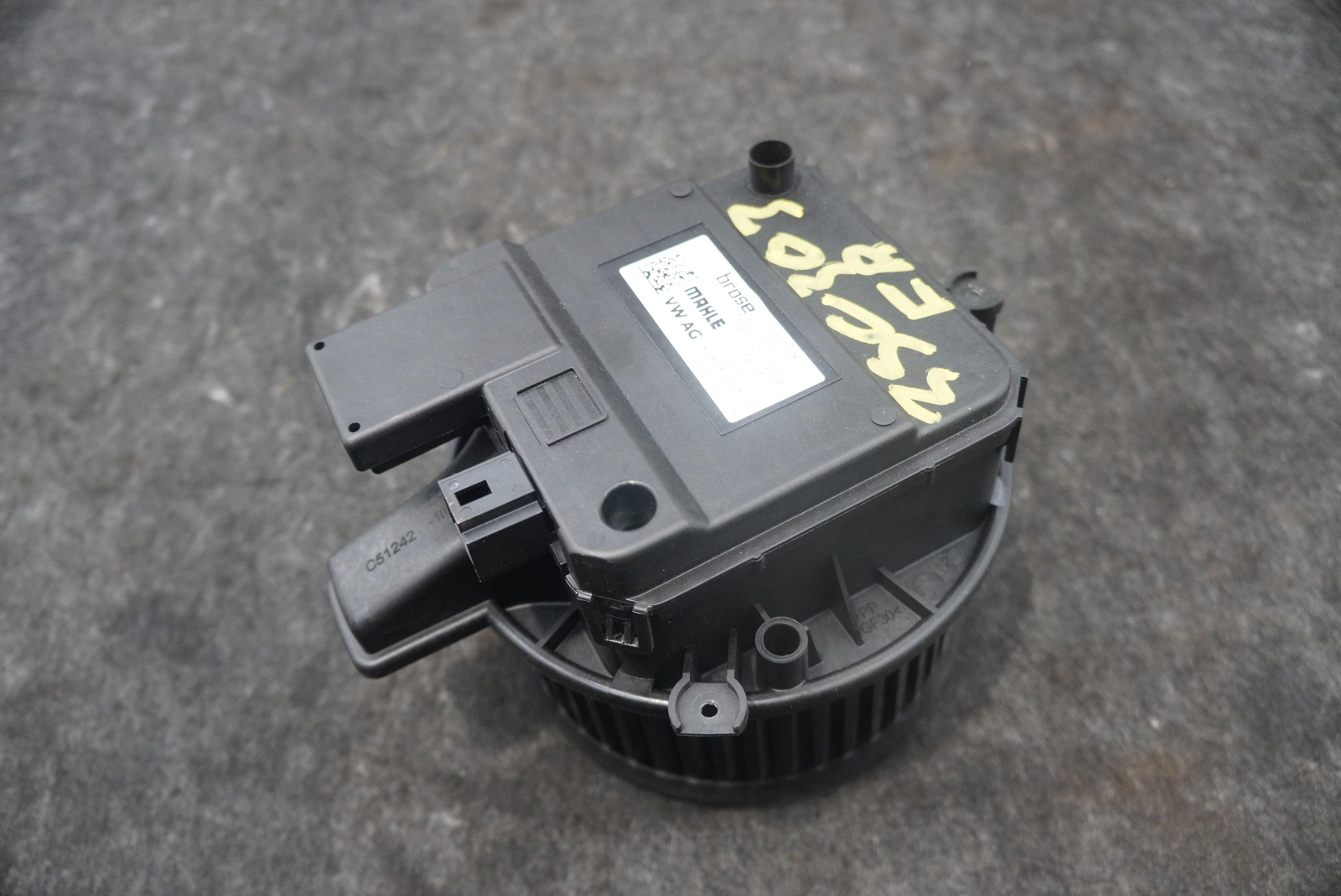 HVAC Blower Motor Fan Wheel 4M1820021B OEM Lamborghini Urus 2019-24