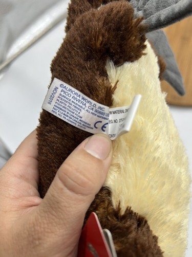 Peluche Aurora Ornitorrinco Piel Marrón Gris Pies y Pies Nuevo - Imagen 6 de 10