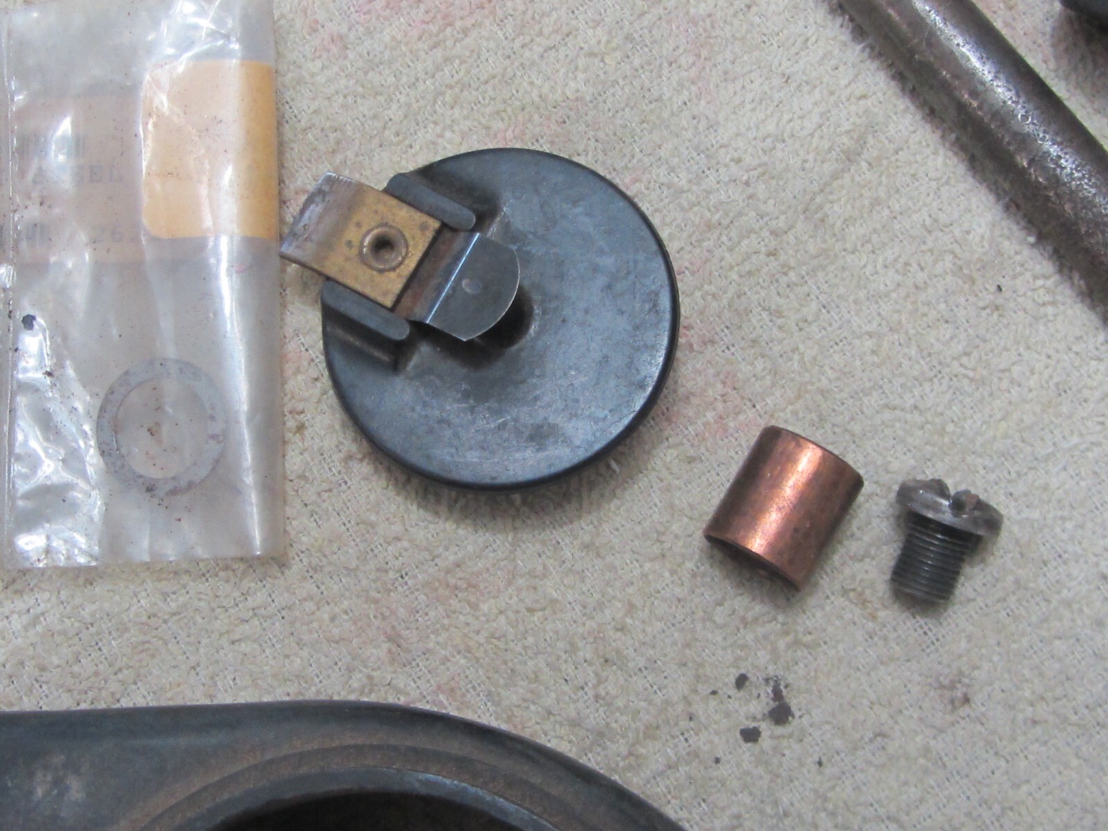 Ford Model A Distributor Core and parts Cap Body INSTITUTO