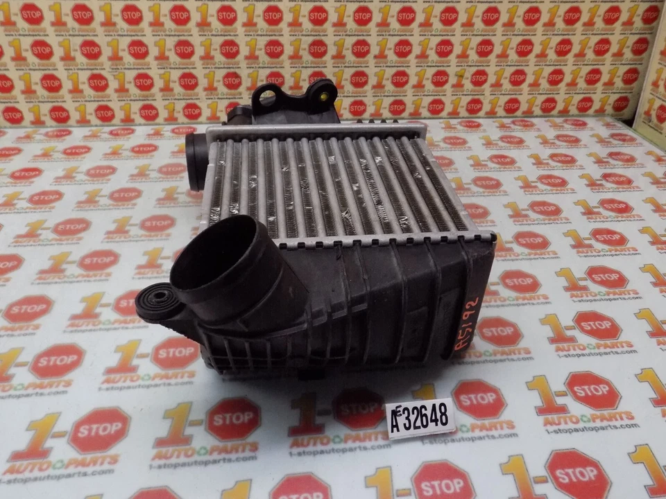 Intercooler Volkswagen Golf 1999-2003 1J0-145-803-G OEM Foto 4 de 4