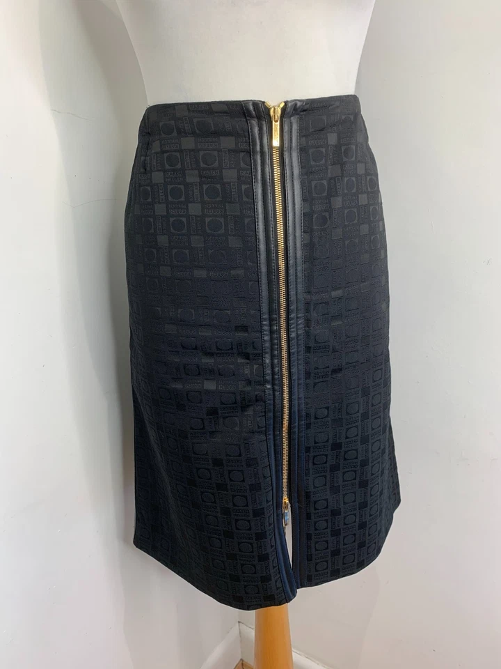 VTG Karen Millen monogram Pencil Skirt UK 12 VGC 90s Y2K gold zips pattern - Image 2 of 4