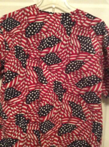 Red White & Blue Scrub Top 4th Of July American Flags Size S - Picture 2 of 2