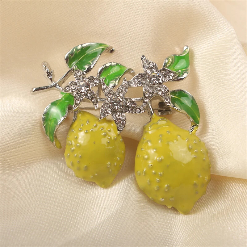 Classic Cute Lemon Brooch Fashionable Elegant Fruit Pins Unisex Clothing Pin