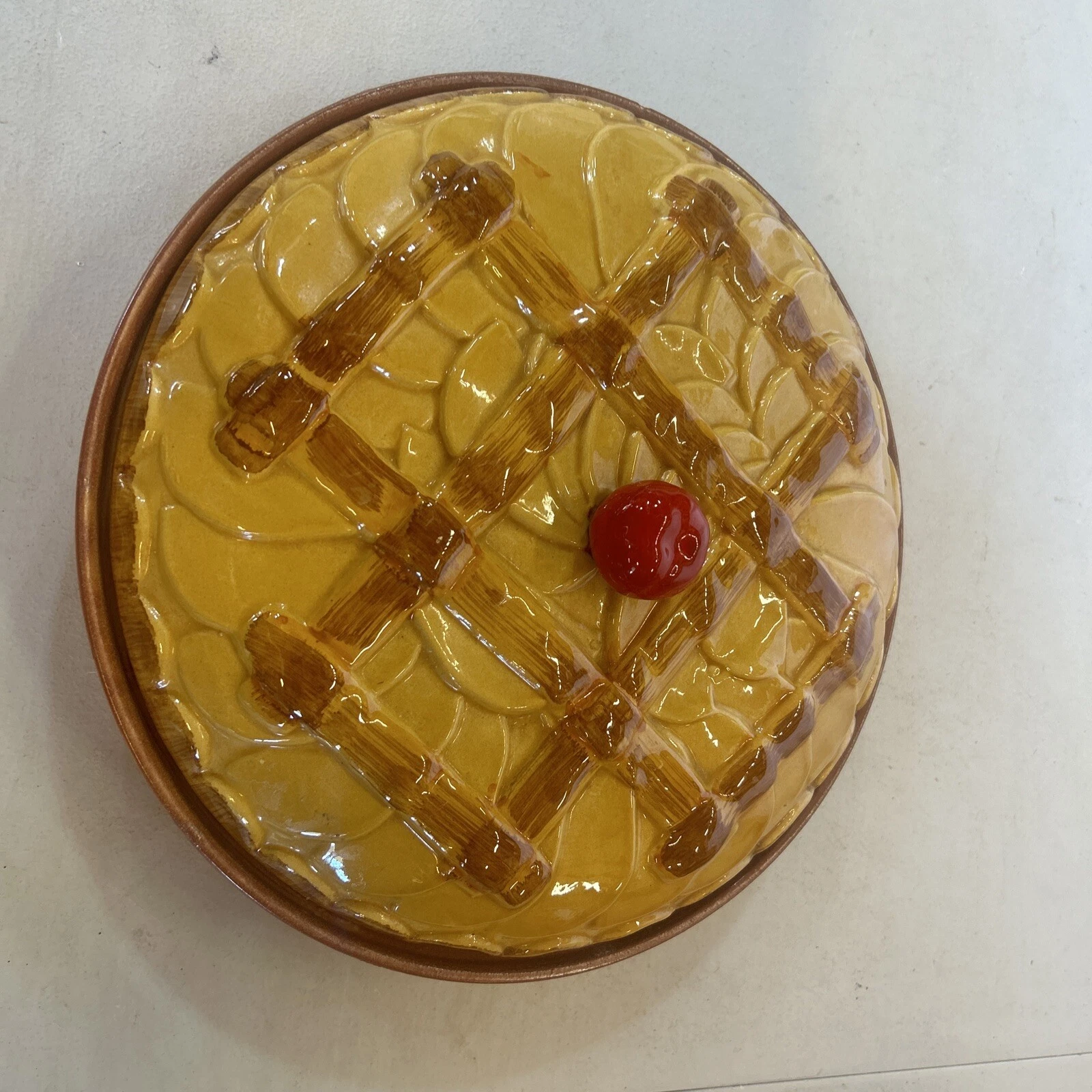 ITALY Ceramic Cherry Pie Plate Pie Keeper Cover Caldor About 12 Inch